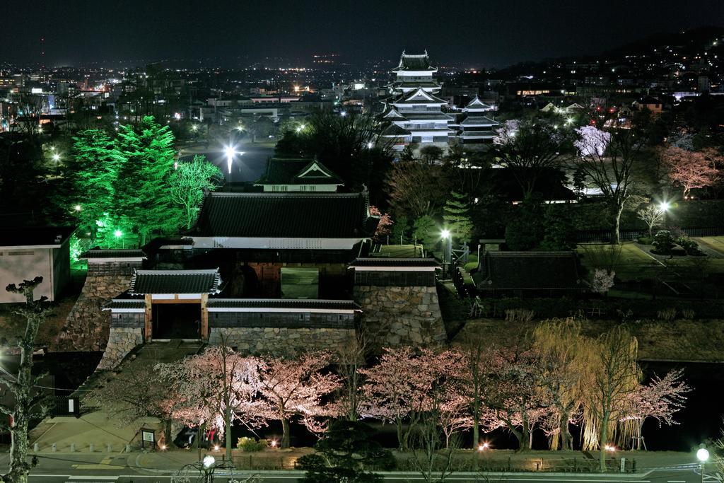 Toyoko Inn Matsumoto Ekimae Hommachi Buitenkant foto
